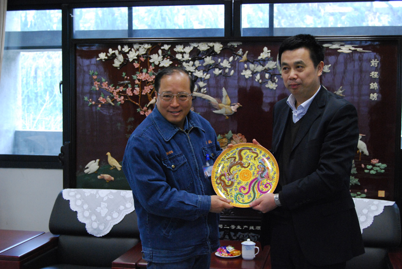 2012年1月11日，瑞昌市委古小平書記參訪江西亞東